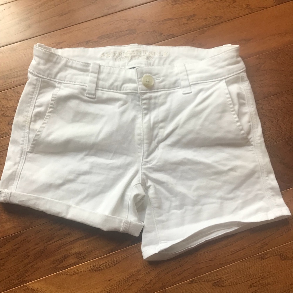 American Eagle White Shorts